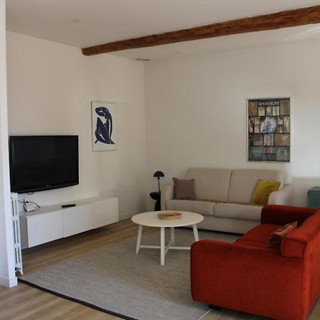 Maison Chaleureuse Avec Grande Terrasse Nimes Exterior foto